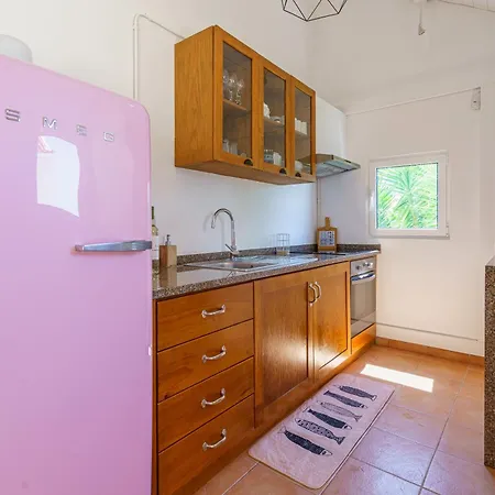 Holiday home Casinhas Fim Do Mundo