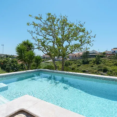 Holiday home Casinhas Fim Do Mundo Reguengo Grande